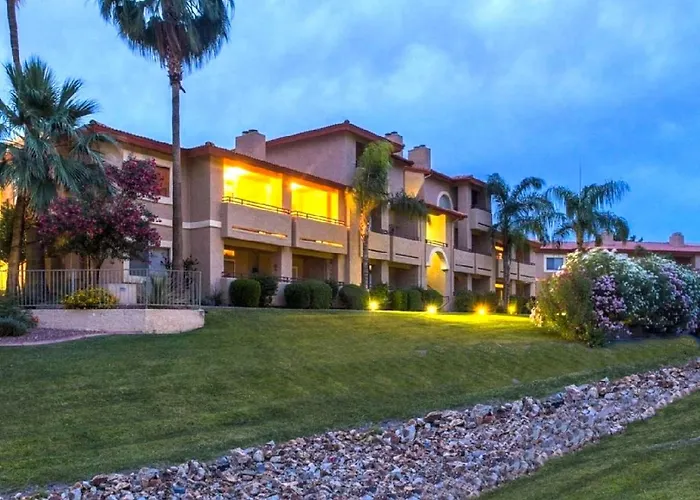Private Resort Community -- ½ Mile Walk To Hiking & Biking At N. Mtn. Preserve!