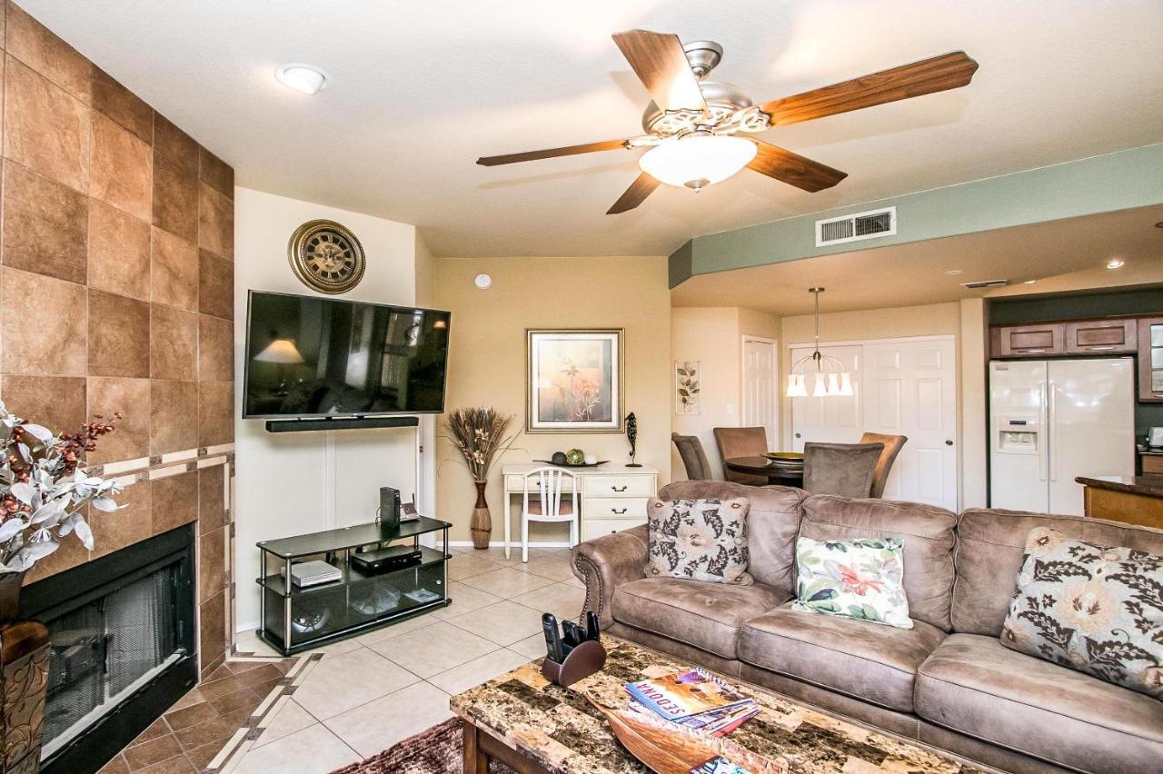 Holiday home Private Community -- ½ Mile Walk To Hiking & Biking At N. Mtn. Preserve! *